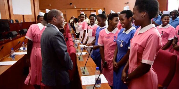 Minister Warns Health Training Institutions Against Admitting Unqualified Students