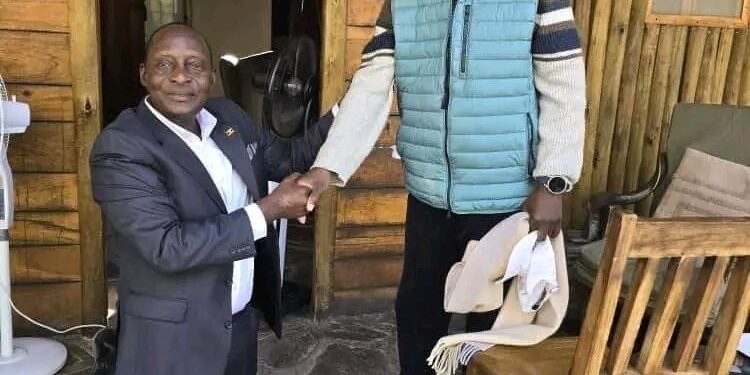 Ambassador Joseph Ndawula greeting the Kabaka in Namibia