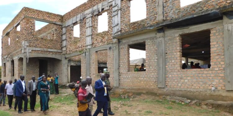 Ekkanisa ya All Saints ezimbibwa e Lukaya