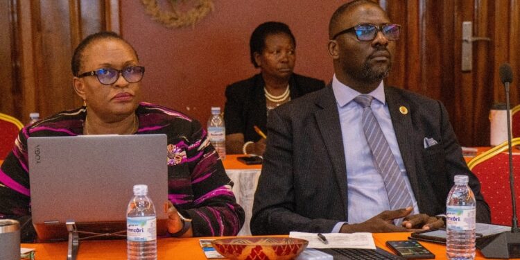 New Labour Board Tasked to Extend Decent Labor Regulations to the Informal Sector