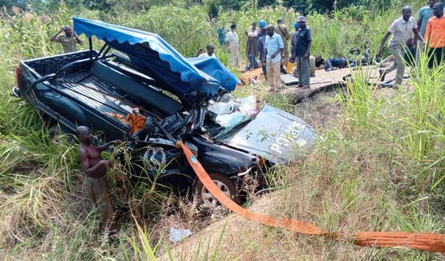 Four Police Officers, Three Murder Suspects on Police Patrol Involved In Fatal Accident