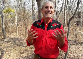 Daniel-Moss-at-Kufunda-Village-in-Harare-Zimbabwe-during-the-learning-exchange.-Photo-Joyce-Chimbi