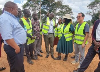 Minister, Municipal Leaders Apologize to Mukono Diocesan Bishop