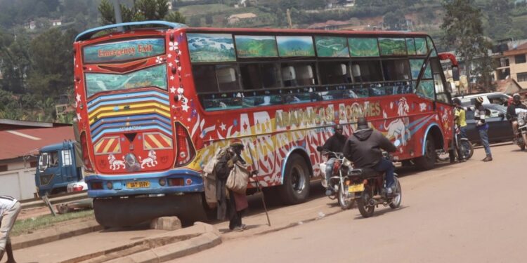 Bus Company Accused of Fraud, Passenger Mistreatment