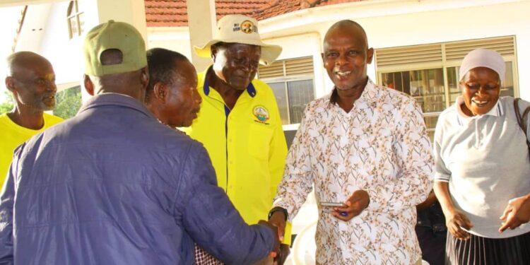 Former Under Secretary Ronald Ssegawa Gyagenda meeting NRM elders at Masaka City.