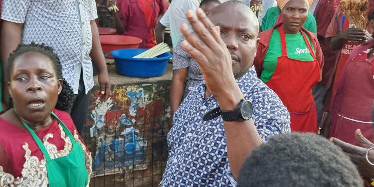 Vendors Block Kibuule’s Convoy, Demand Return to Address Lingering Community Woes