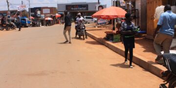 Nasuuti Junction was constructed without an access route for motorists to reach nearby shops, forcing vehicles and motorcycles to park along the road and worsen traffic congestion.
