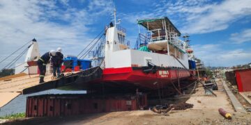 MV Pearl under maintenance.