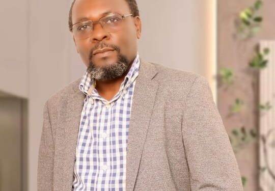 Twiine Mansio Charles