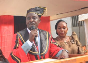 Robert Peter Kabanda, New Mukono Municipality Mayor.