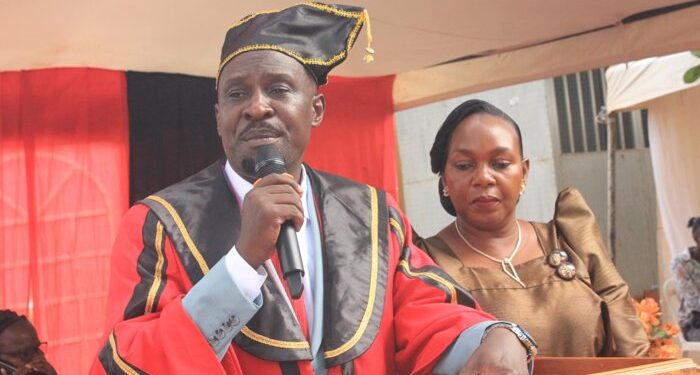 Robert Peter Kabanda, New Mukono Municipality Mayor.