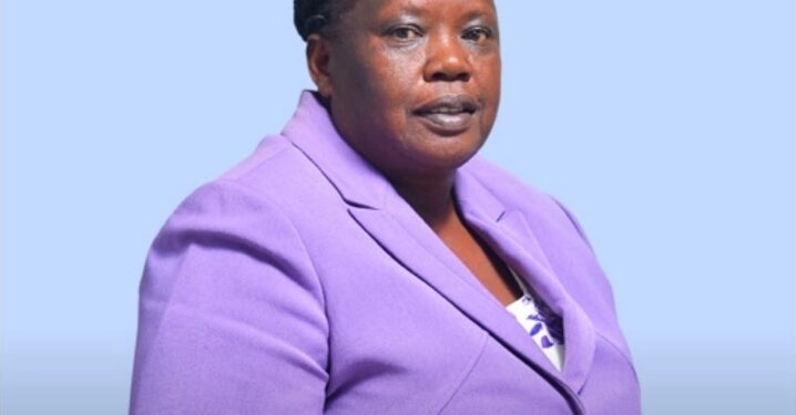 Staff Accuse Lands Ministry Officials of Selling Transfers, Deployments
