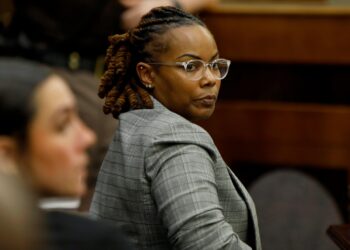 Former Richneck Elementary School assistant principal Ebony Parker looks back into the courtroom during Abigail Zwerner’s lawsuit against her.