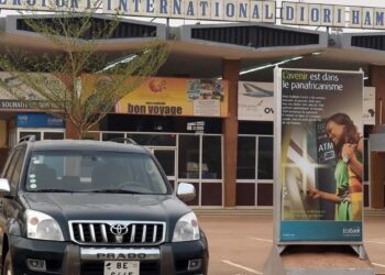 Unidentified Gunmen Exchange Fire at Airport Entrance