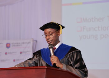 Prof. Aaron Mushengyezi delivers his inaugural lecture at UCU’s Nkoyoyo Hall, focusing on how orature is evolving in the digital age.