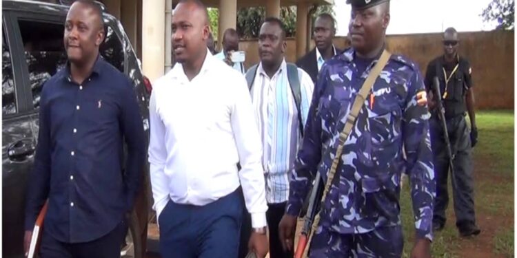 Jinja Lands Office Under Fire Over Missing Files, Massive Backlog