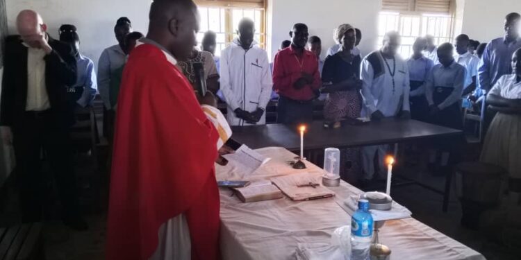 St Mary’s College Mayenze Begins Third Term With Mass, Prayers for Excellence