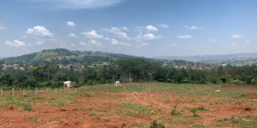 Kisubi-Wamala, Entebbe Road