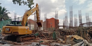 KCCA Demolishes Two Buildings Over Alleged Planning Violations
